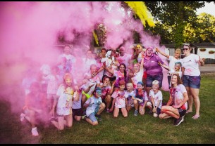 COLOR_RUN_2017_COLORRUN_GROEPSFOTO-2.jpg